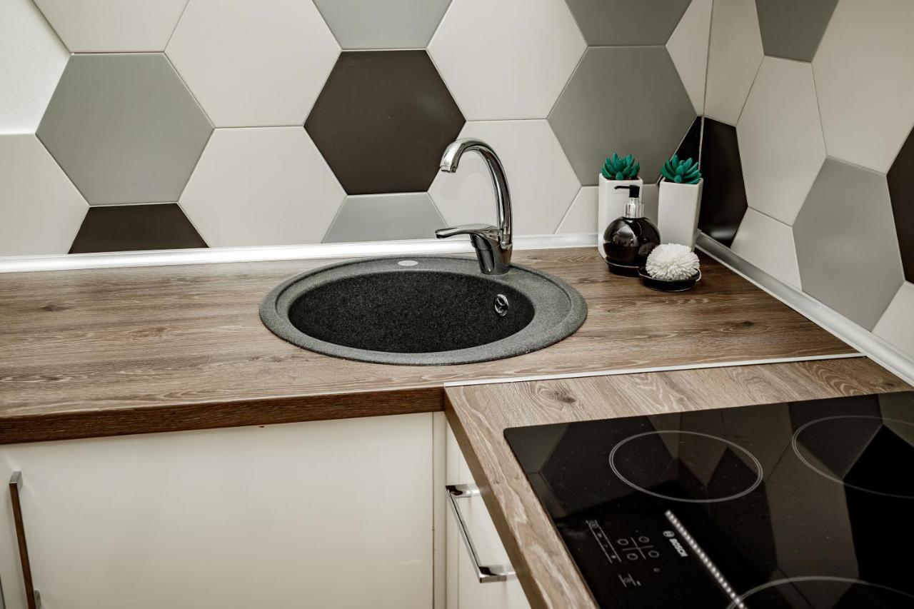 Loft Apartment Lviv Eksteriør bilde